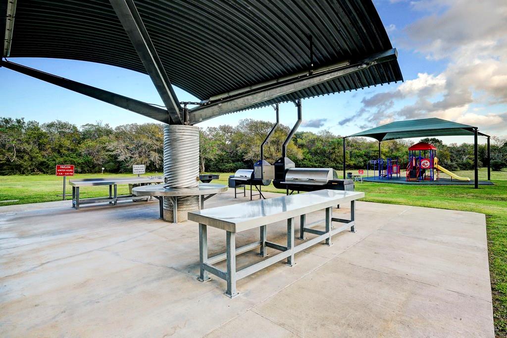 2628 Bisbee Road, League City, Texas image 25