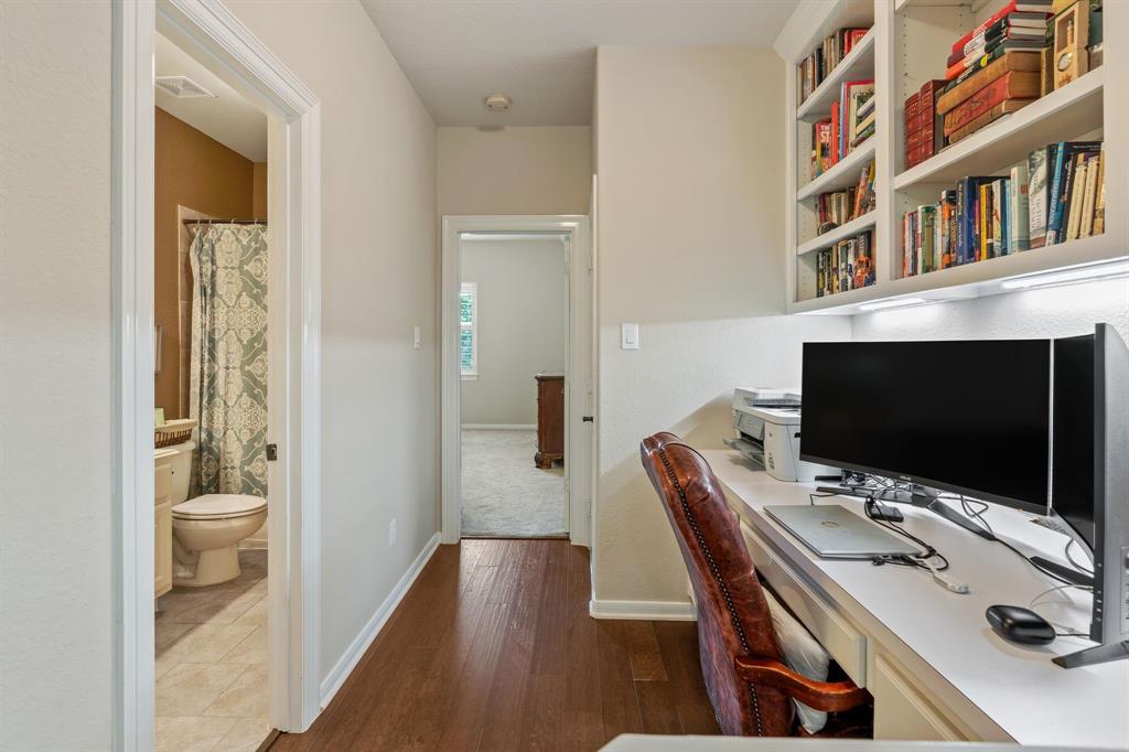 11 Dancing Breeze Place, The Woodlands, Texas image 31