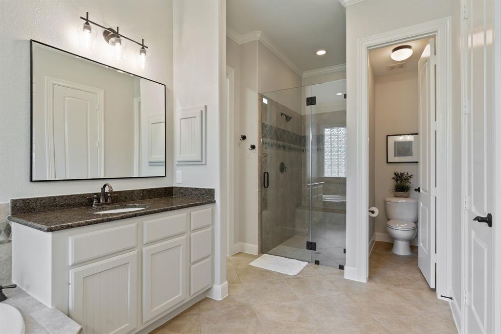 11 Dancing Breeze Place, The Woodlands, Texas image 15