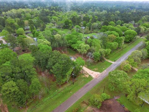 A home in Waller