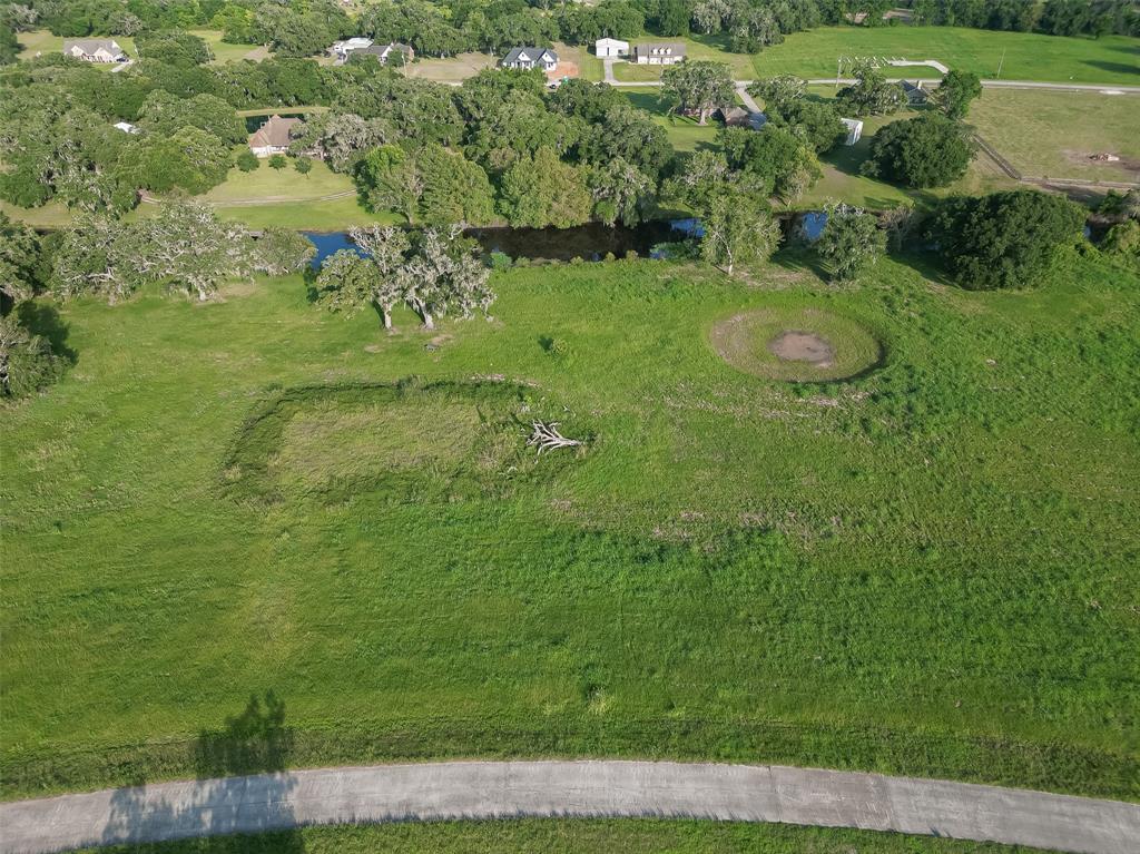 1427 Frontier Trail, Angleton, Texas image 18