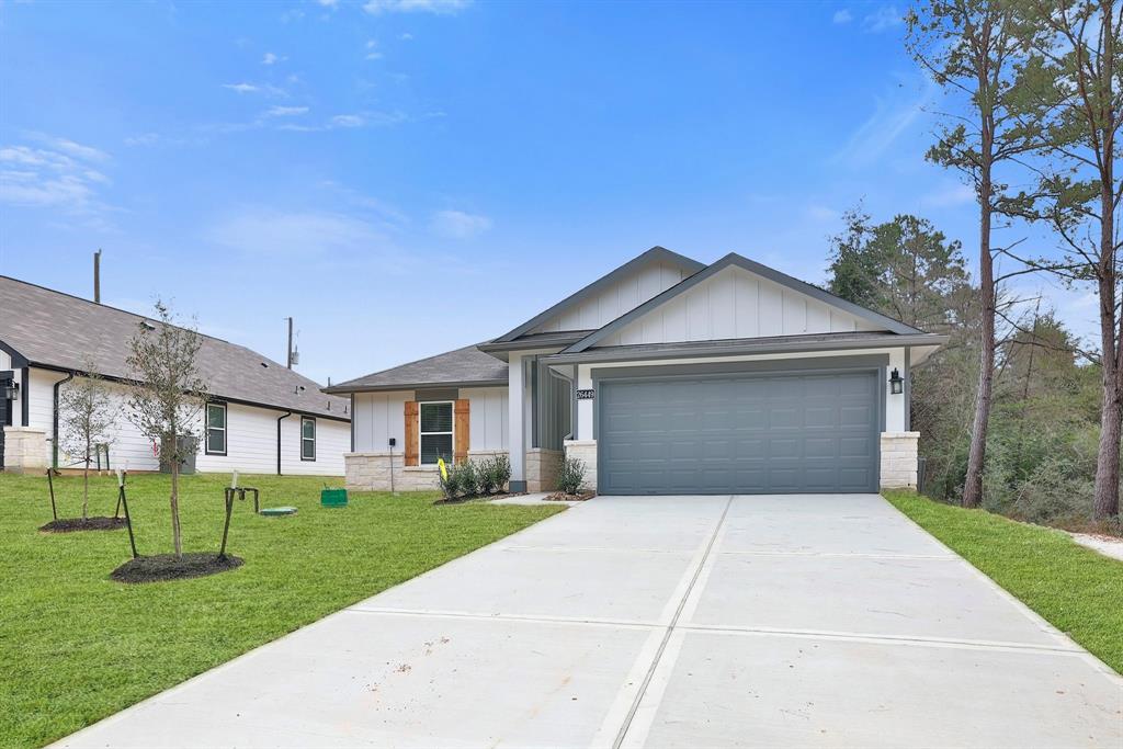 26449 Lakeshore Drive, Hempstead, Texas image 2