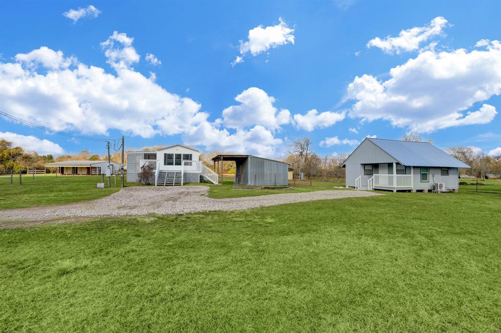 5806 S Highway 35