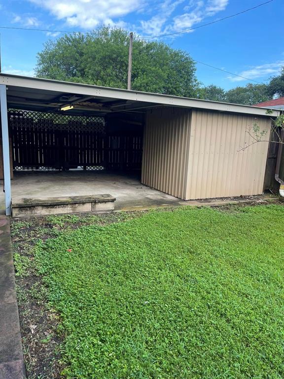 2724 22nd Avenue, Texas City, Texas image 5