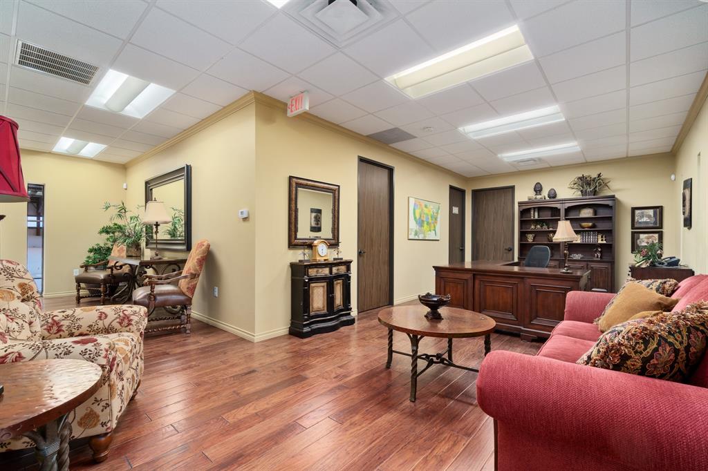 7810 Eagle Lane