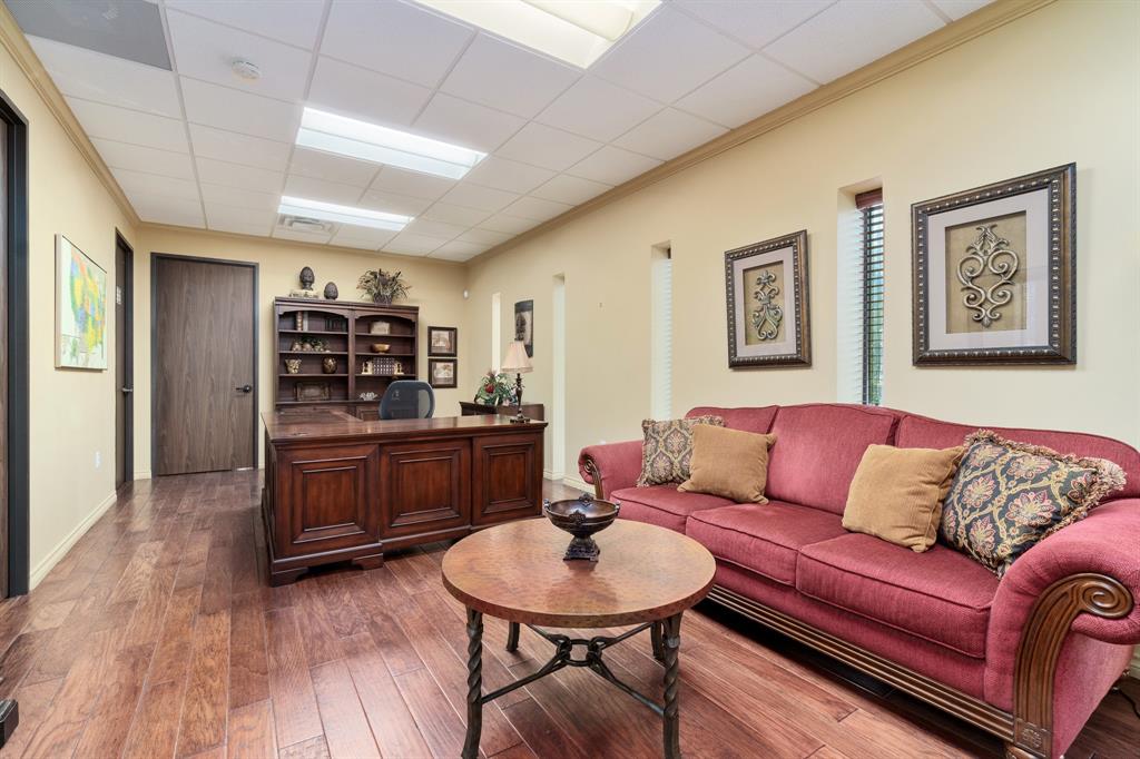 7810 Eagle Lane
