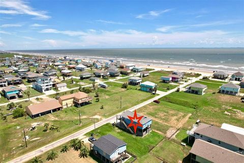 A home in Crystal Beach