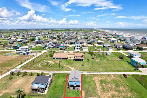 A home in Crystal Beach