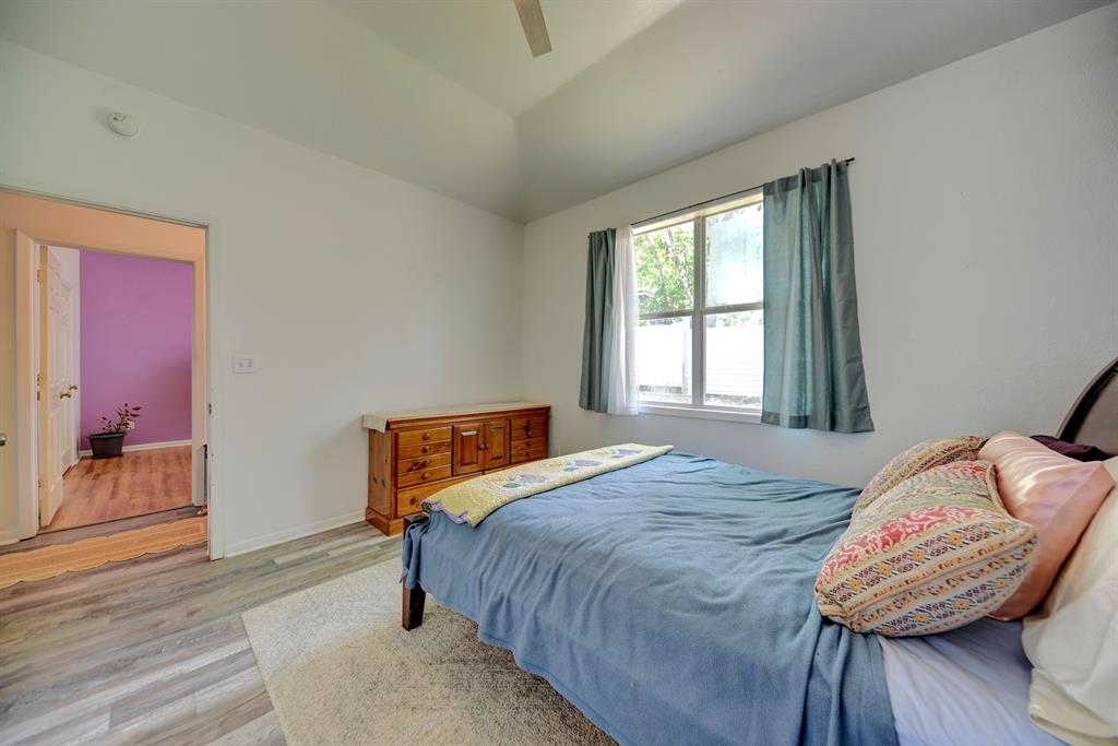 213 N Austin Street, Brenham, Texas image 13