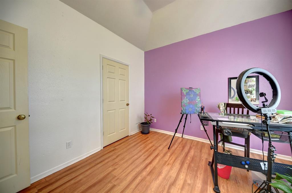 213 N Austin Street, Brenham, Texas image 17