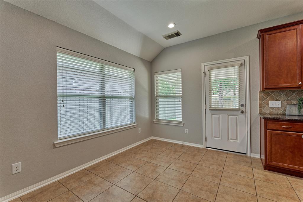 59 Pleasant Point Place, Spring, Texas image 20