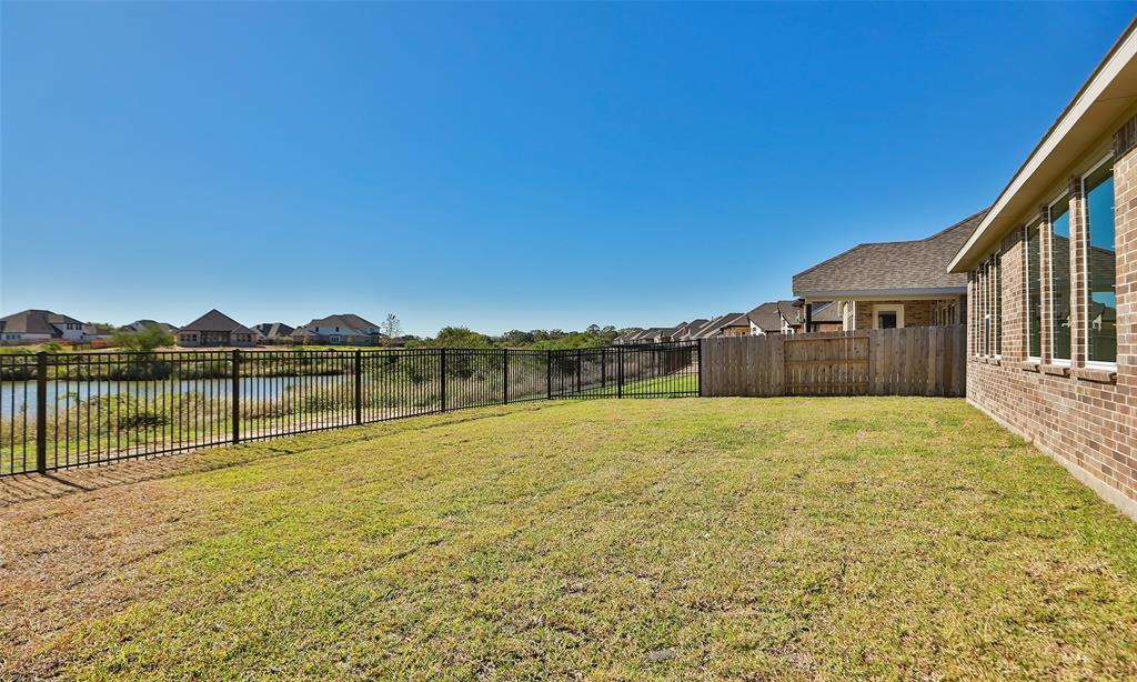 523 Rita Blanca Drive, Webster, Texas image 36