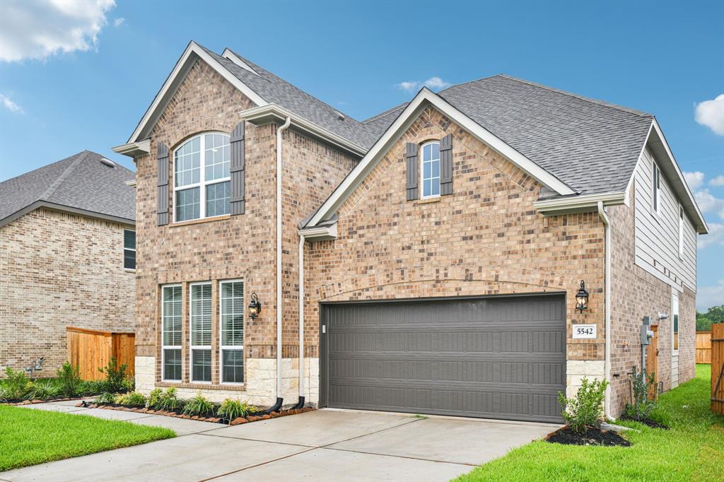 5542 Handlewood Lane