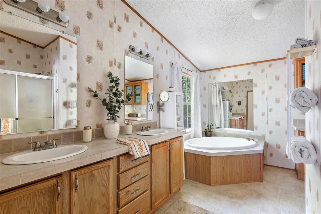 555 County Road 641, Dayton, Texas image 18