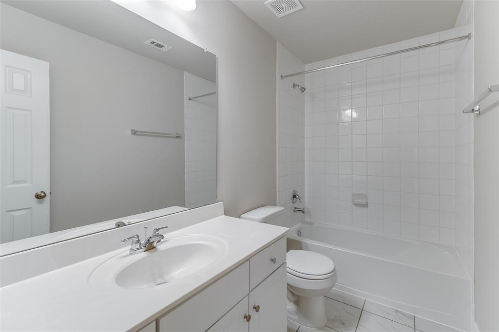 32038 Meadowlake Mews Lane, Hockley, Texas image 20