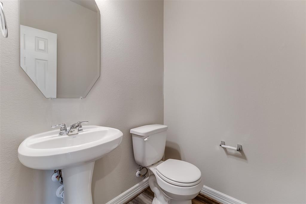 32038 Meadowlake Mews Lane, Hockley, Texas image 7