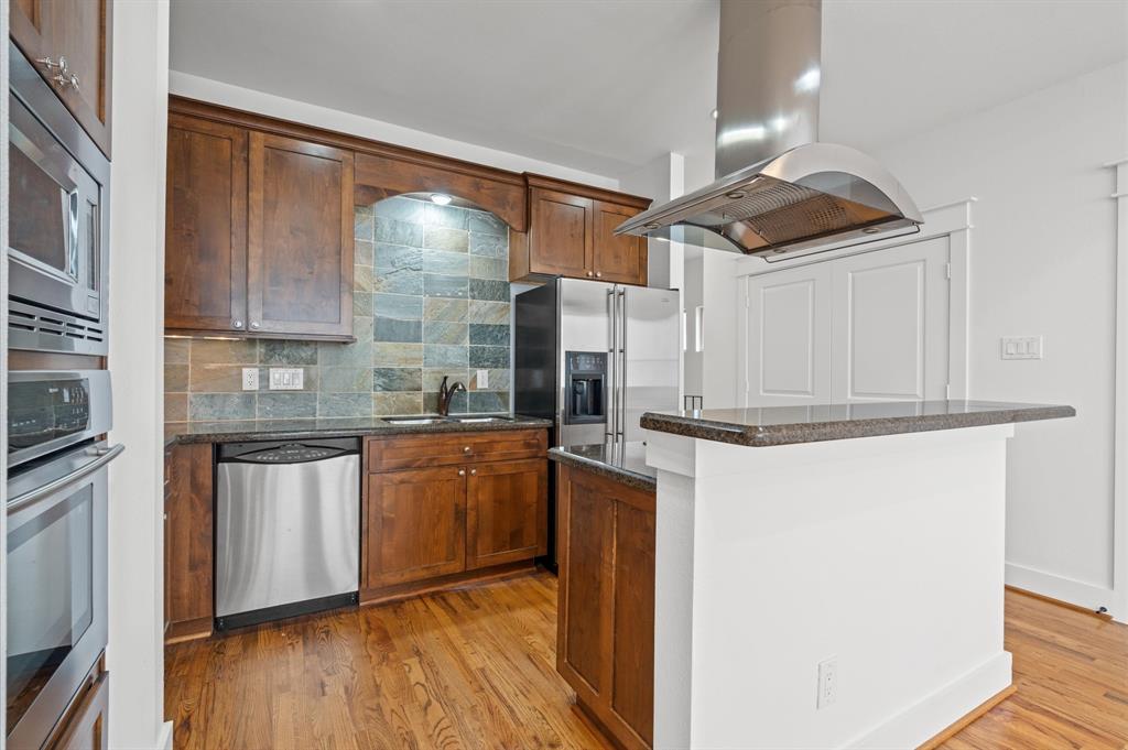 2409 Roufa Road, Houston, Texas image 13