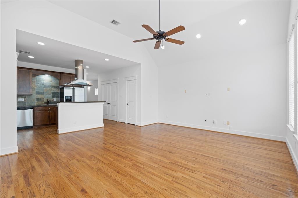 2409 Roufa Road, Houston, Texas image 8