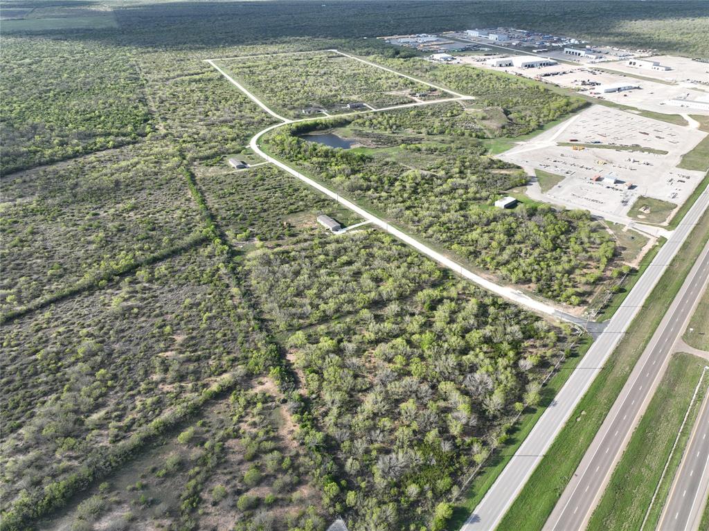 Lot 16 Pr Frio Estates Drive, Moore, Texas image 2