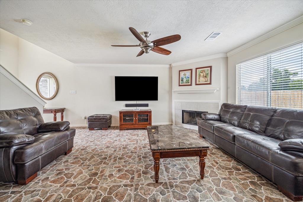 17022 Scuttle Way