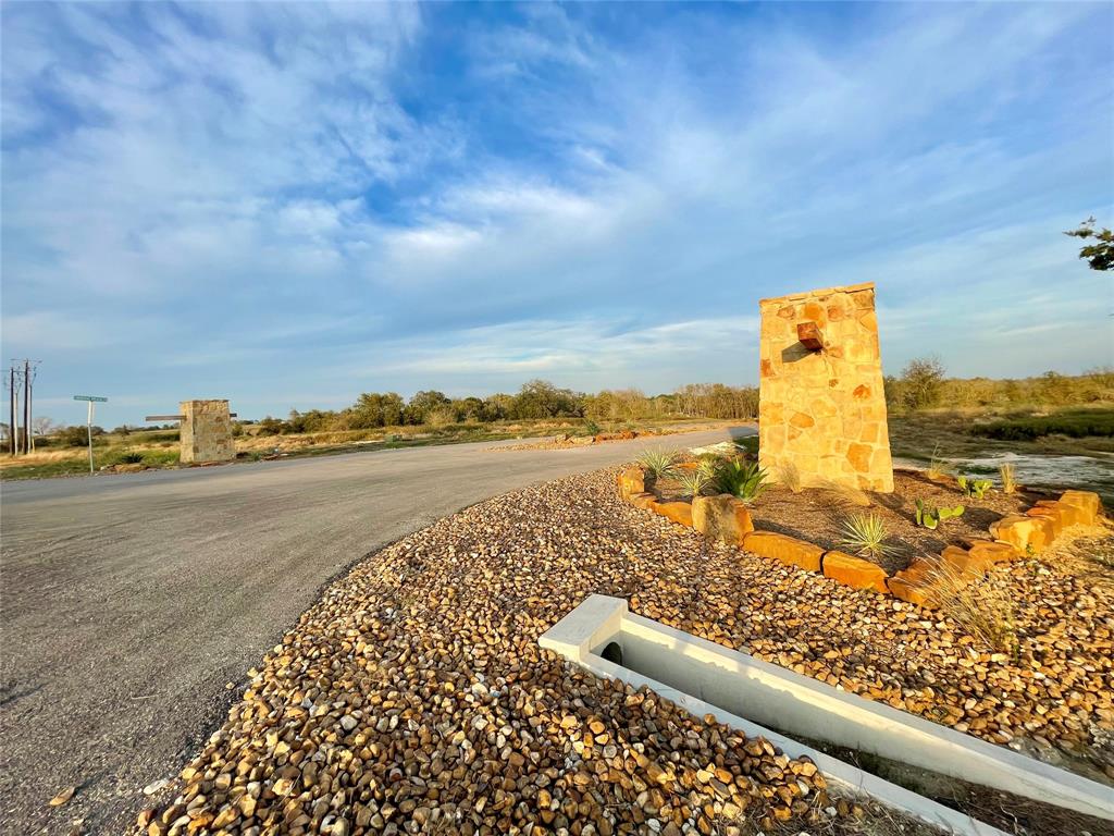 10168 Vista Place, Chappell Hill, Texas image 2
