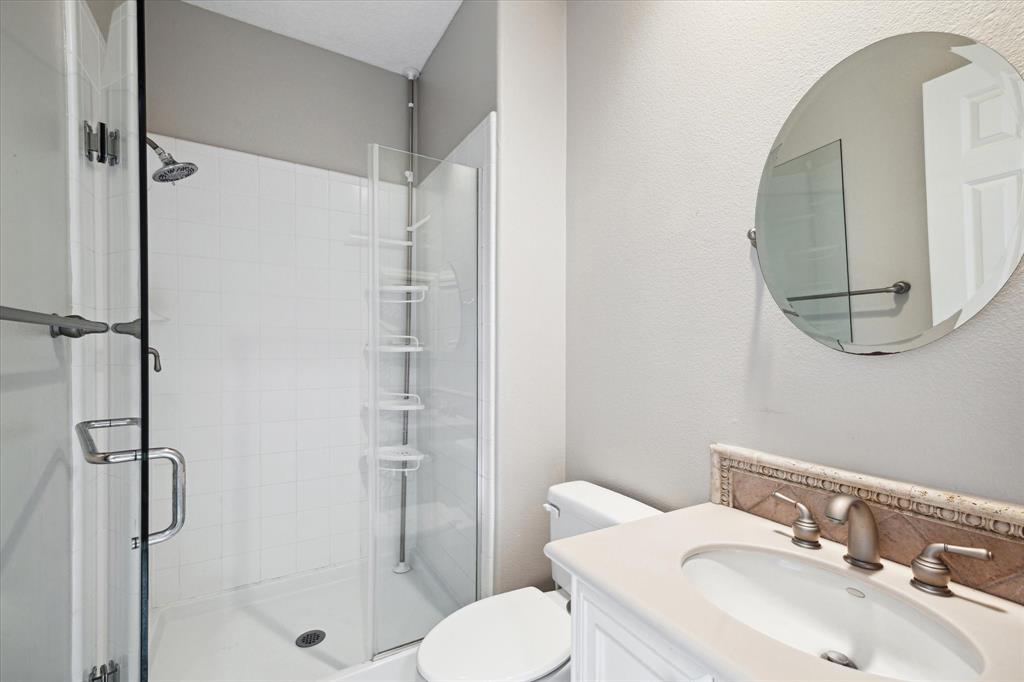 74 E Beckonvale Circle, Spring, Texas image 30