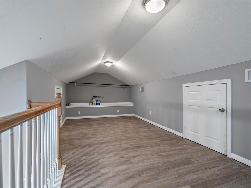 935 10th Street, Dickinson, Texas image 13
