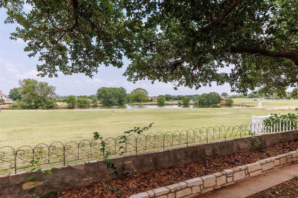 440 Saint Andrews Street, Meadowlakes, Texas image 2