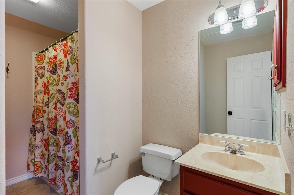 440 Saint Andrews Street, Meadowlakes, Texas image 20