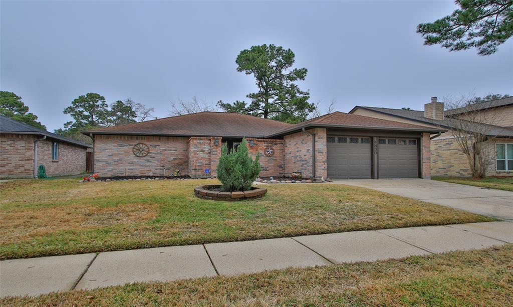 4830 Ingleside Court, Spring, Texas image 2