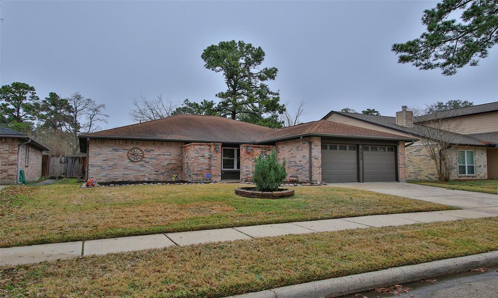 4830 Ingleside Court, Spring, Texas image 3