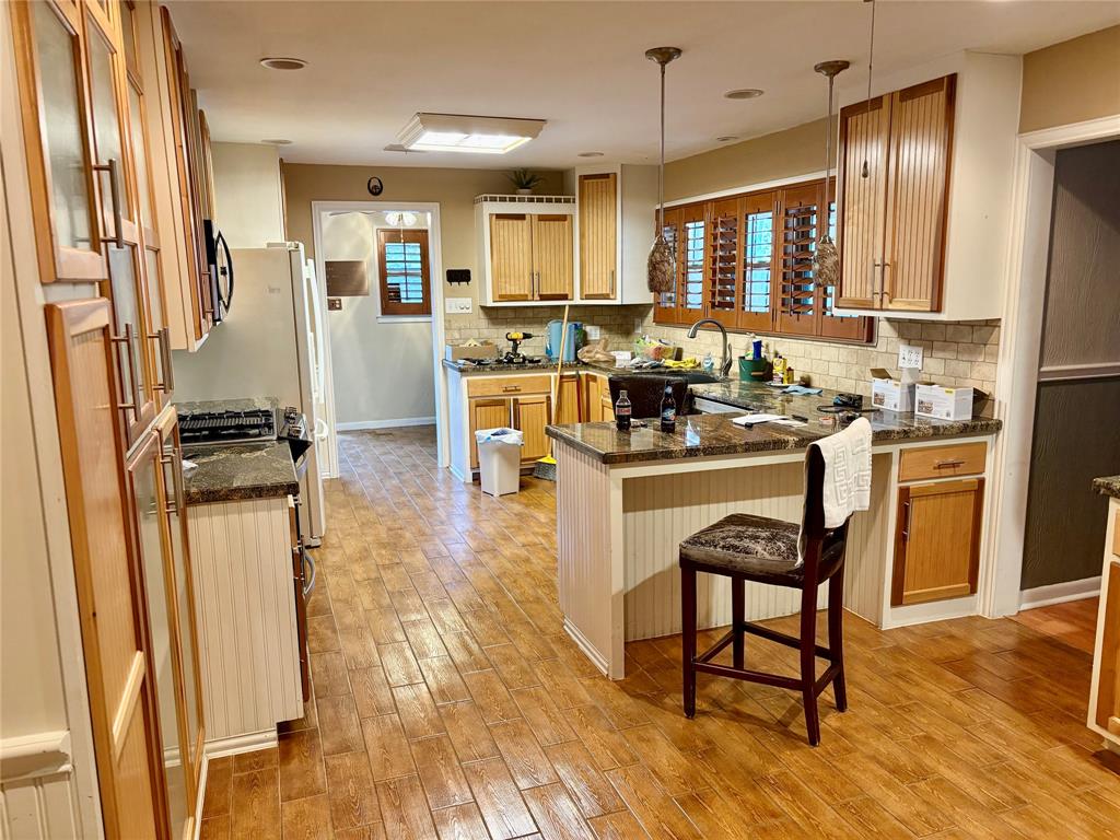 2020 1st Street, Texas City, Texas image 5