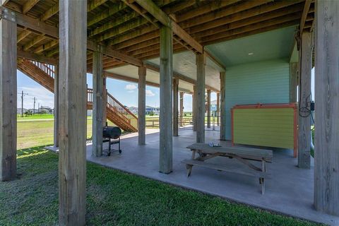 A home in Crystal Beach