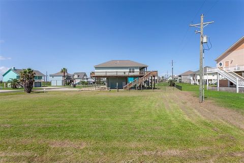 A home in Crystal Beach