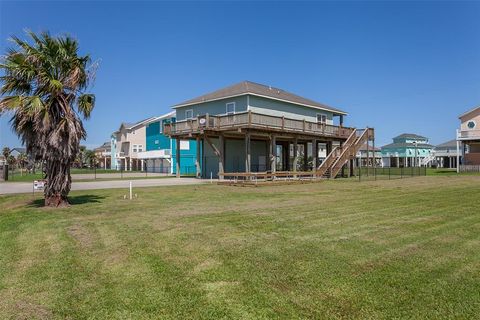 A home in Crystal Beach