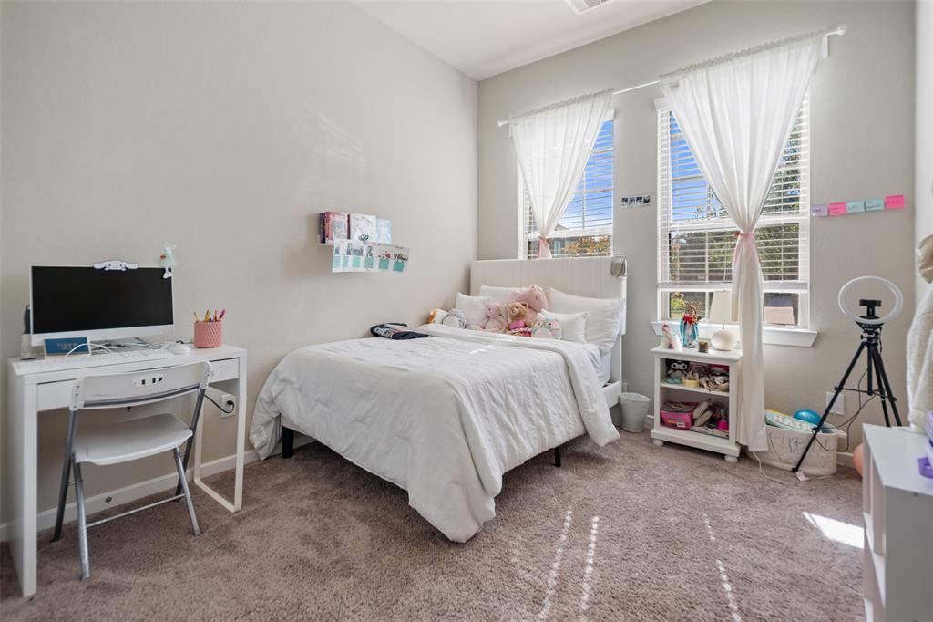 4607 Primrose Valley Lane, Fulshear, Texas image 23