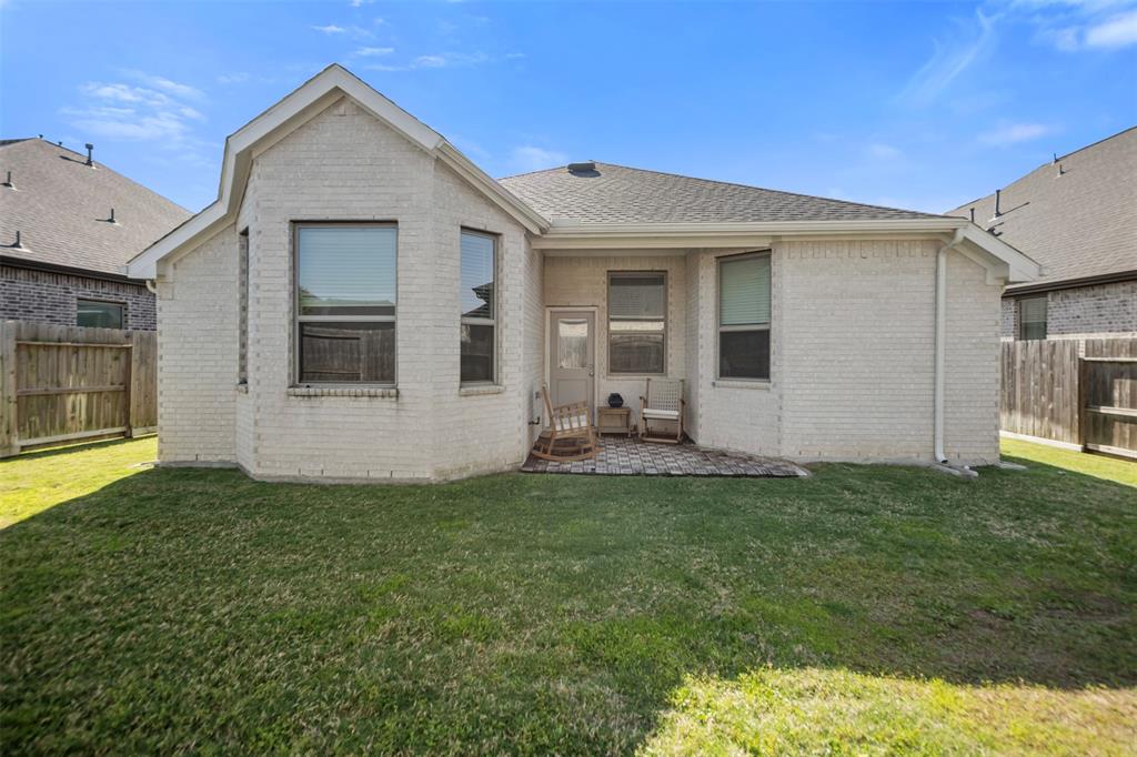 4607 Primrose Valley Lane, Fulshear, Texas image 30
