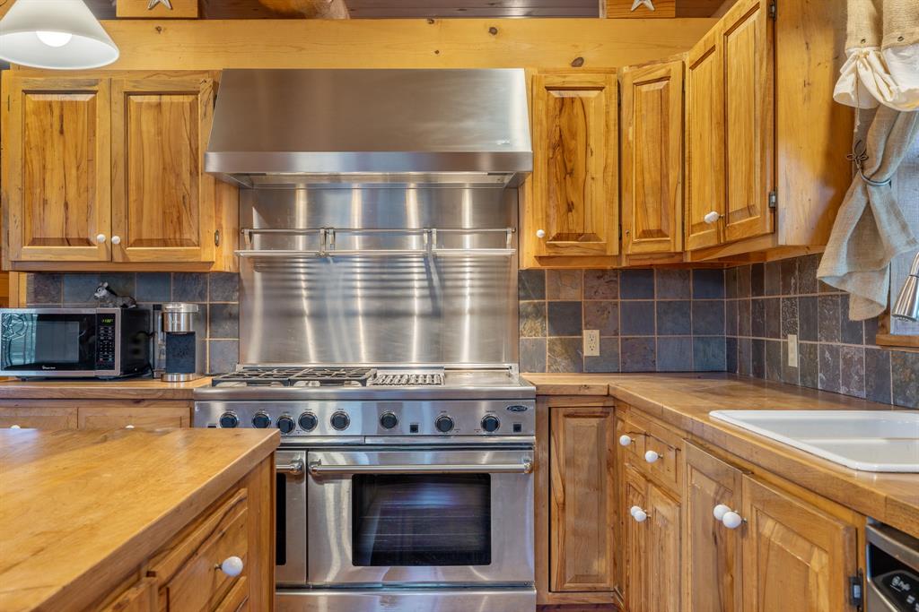 200 Fayetteville Farms, Fayetteville, Texas image 5