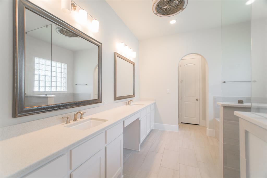 49 Cassena Grove Place, Tomball, Texas image 23