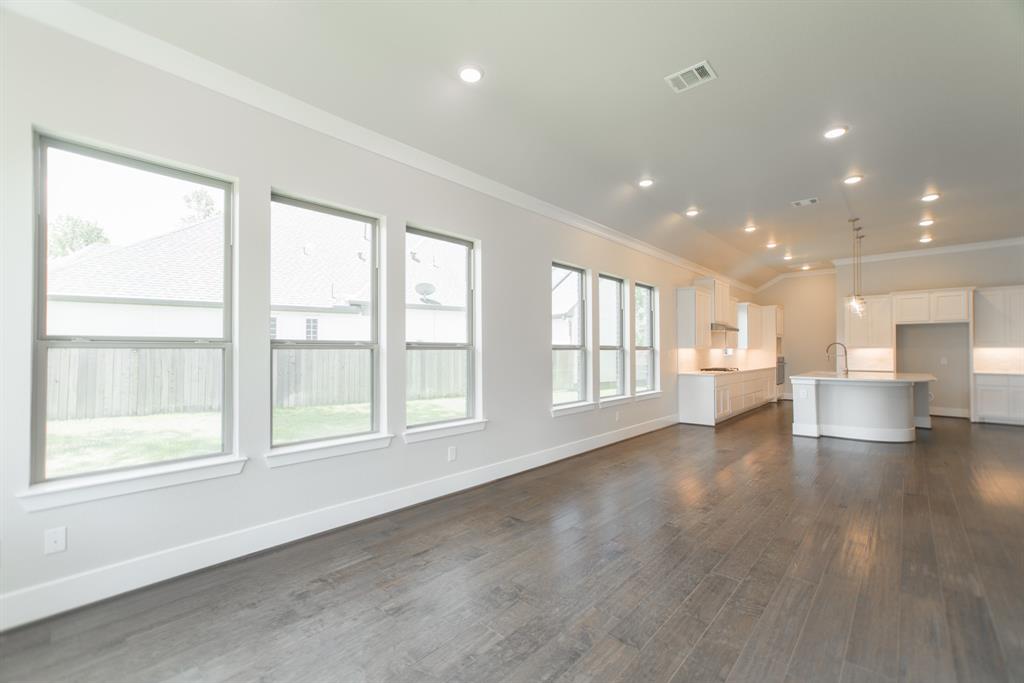 49 Cassena Grove Place, Tomball, Texas image 18