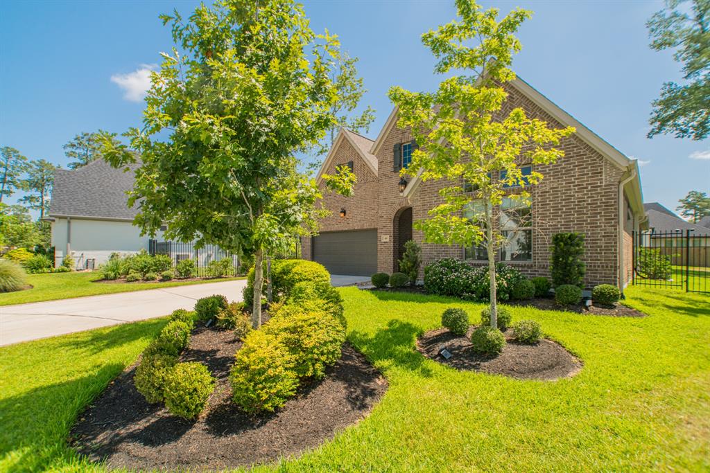 49 Cassena Grove Place, Tomball, Texas image 3