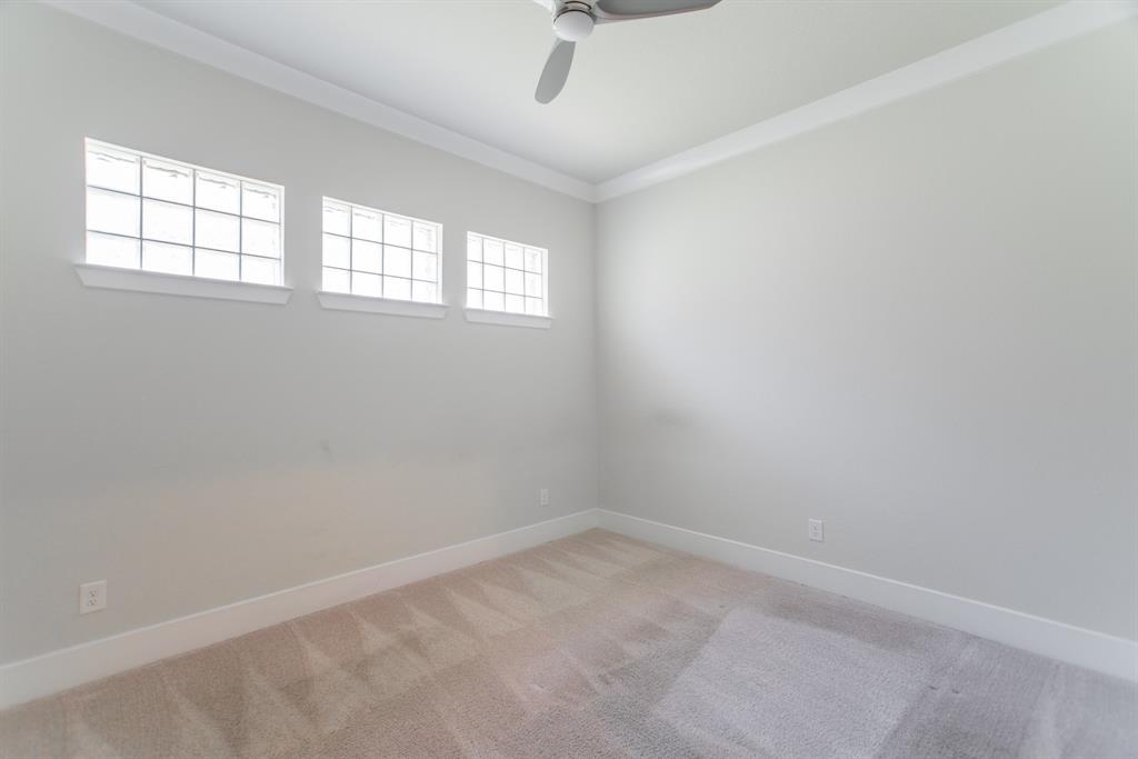 49 Cassena Grove Place, Tomball, Texas image 28