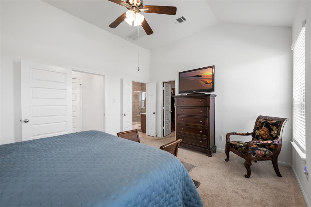 1715 Warm Breeze Drive, Angleton, Texas image 20