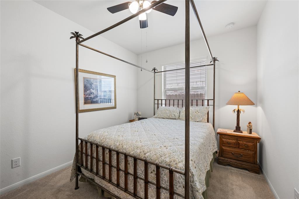 1715 Warm Breeze Drive, Angleton, Texas image 24