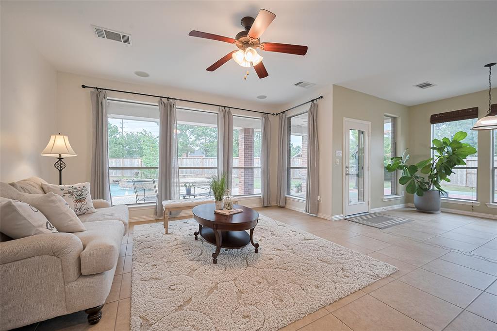 5003 Crystal Wind Lane, Katy, Texas image 10