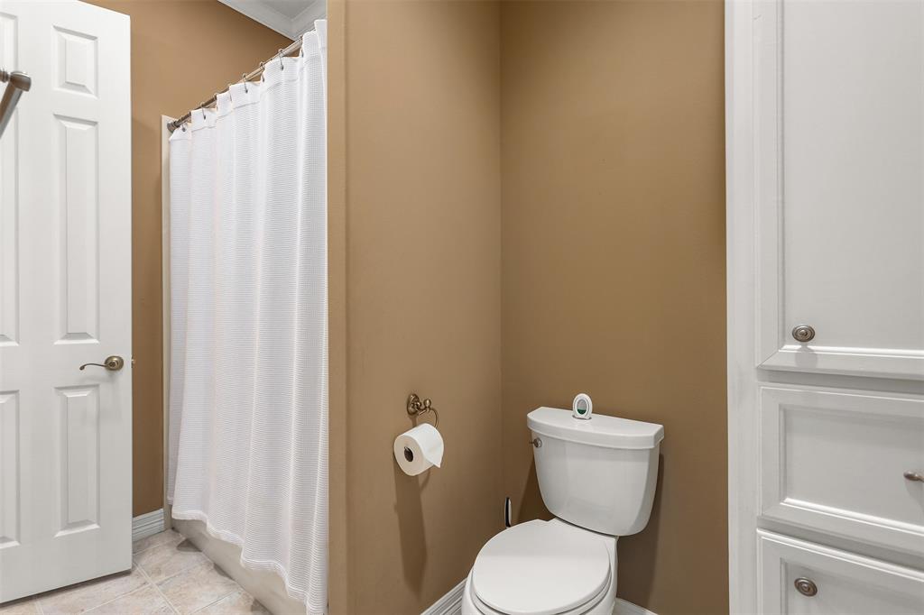 6115 Windrose Hollow Lane, Spring, Texas image 32