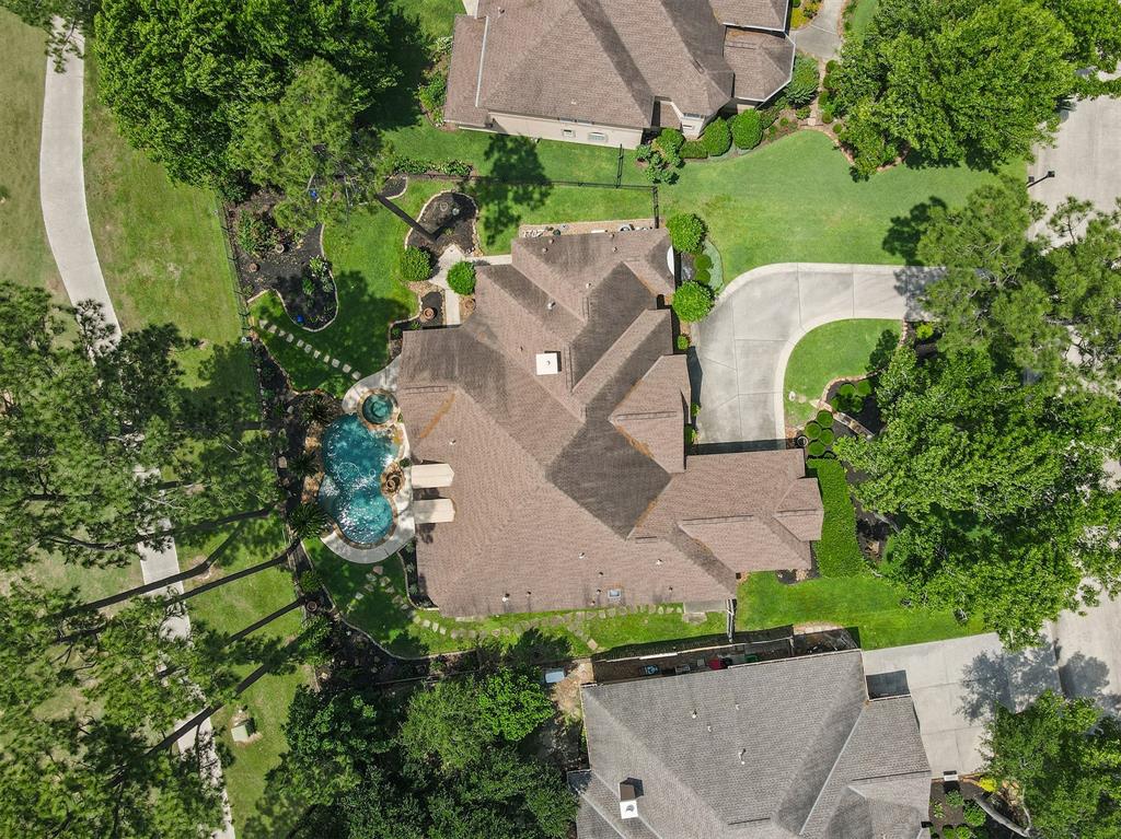 6115 Windrose Hollow Lane, Spring, Texas image 48