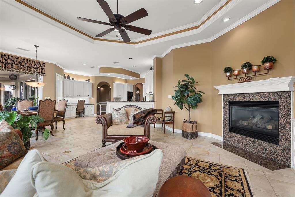 6115 Windrose Hollow Lane, Spring, Texas image 17