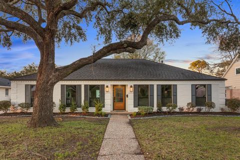 8010 Windswept Lane Houston TX 77063