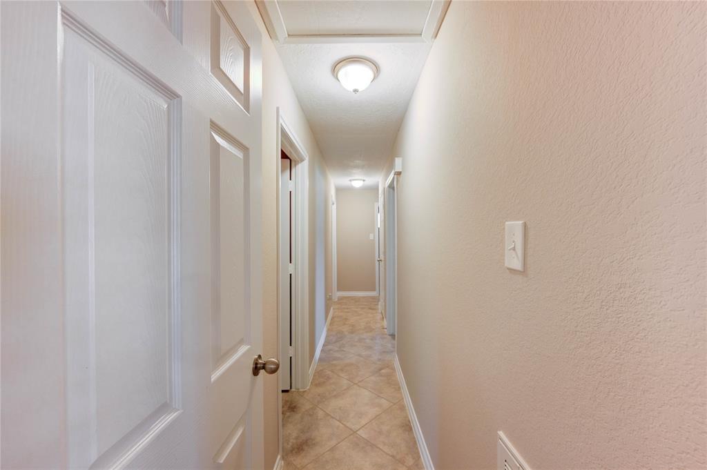 4430 Peridot Lane, Friendswood, Texas image 31